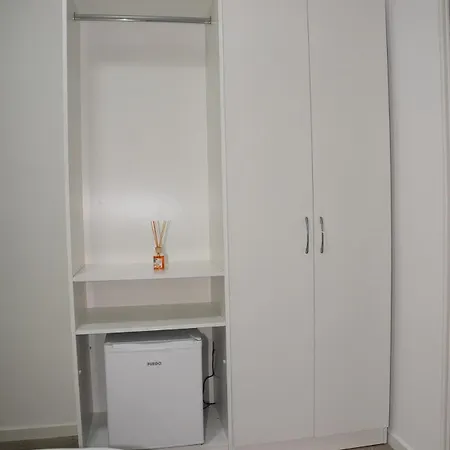 Apartment Modern In Center 1-bedroom *